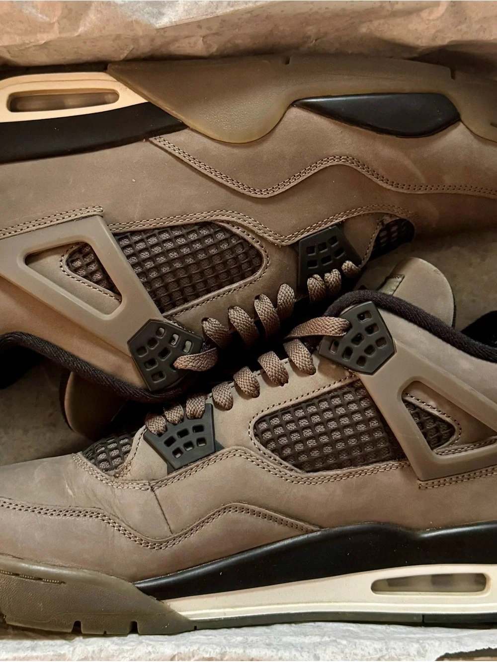 Jordan Retro 4 “Cave Stone”Basketball Sneakers